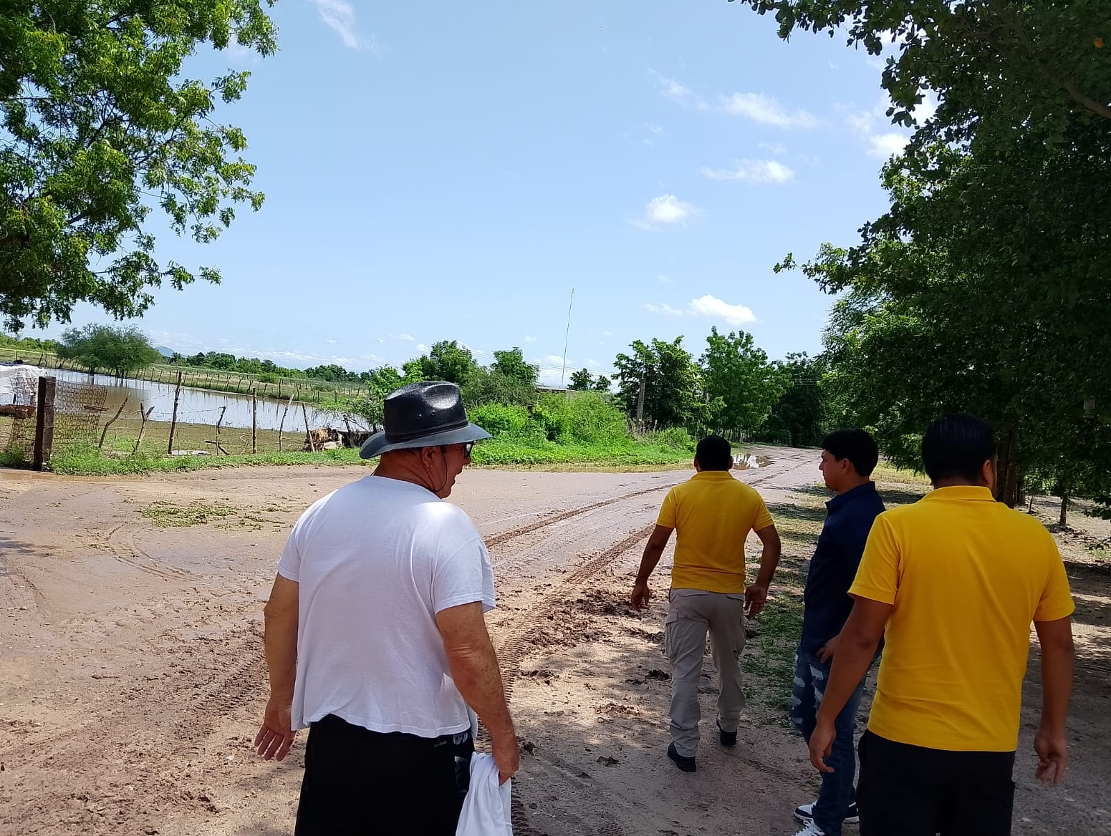 Protección Civil supervisa arroyos y ríos en Mocorito, tras fuerte lluvia