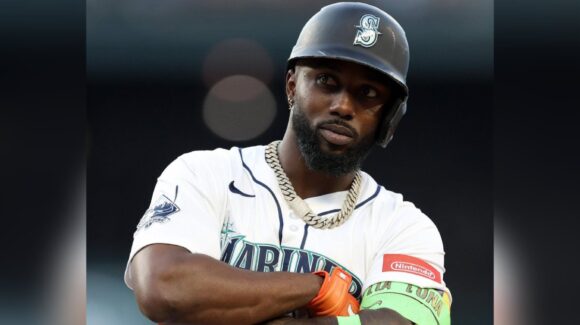Randy Arozarena conecta su décimo home run de la temporada 2026