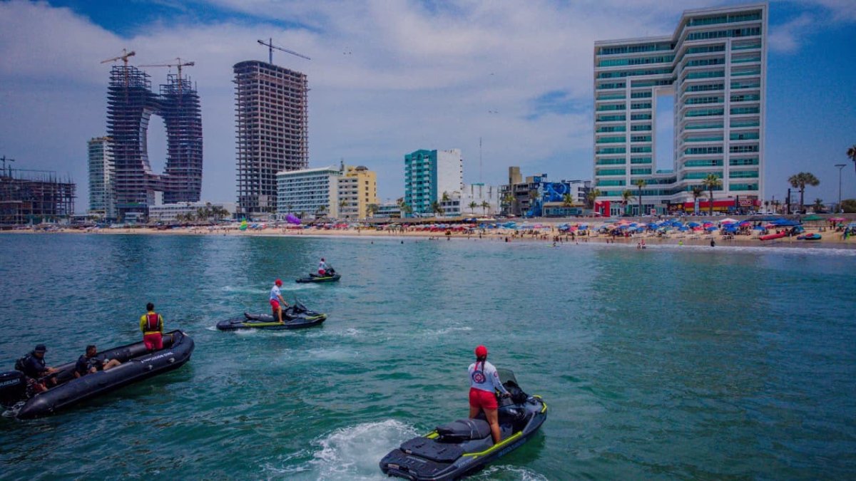 recatan a ocho personas en playas de mazatlan