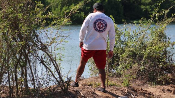 Termina en tragedia búsqueda en el río Presidio al sur de Mazatlán, Sinaloa; rescatistas localizan cuerpo de desaparecido