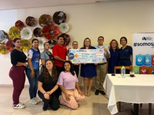 Restaurante Panamá entrega donativo de la Mesa de la Filantropía a Autismo Mochis IAP
