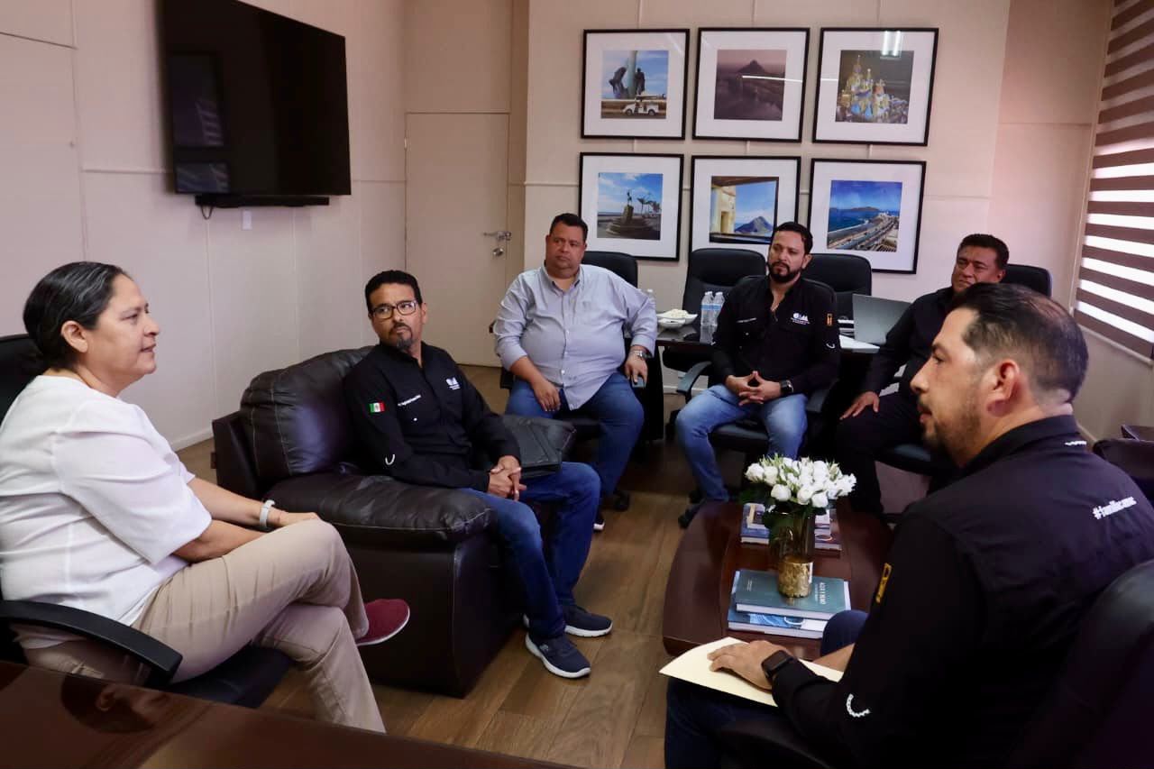 Reunión de alcaldesa de Mazatlán con Colegio de Arquitectos