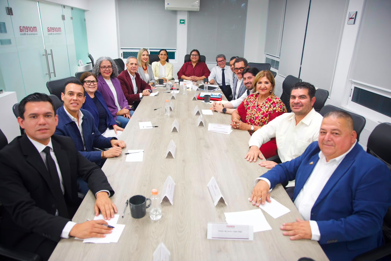 Reunión de aspirantes a la Coordinación de la Defensa de la Transformación y la Soberanía Nacional en Sinaloa con la dirigencia de Morena