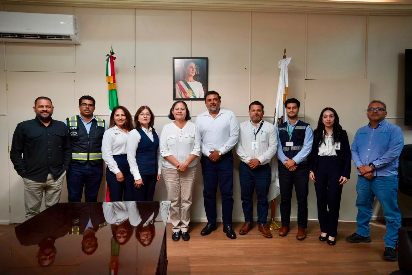 Reunión entre autoridades del Ayuntamiento de Mazatlán y CFE