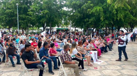 A mantener la unidad y fortalecer el contacto con la ciudadanía, llamó Rodolfo Valenzuela desde asamblea en Guasave
