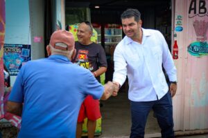 rodolfo valenzuela fortalece el dialogo con la ciudadania de concordia saludo