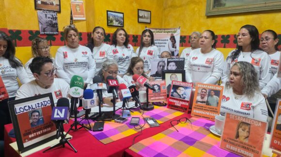 Presenta Sabuesos Guerreras el proyecto “Voces que buscan”: capacitarán y acompañarán a 120 familias de desaparecidos en Sinaloa