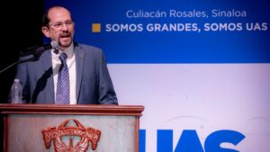 se graduan 60 estudiantes de politicas publicas y estudios internacionales de la uas culiacan