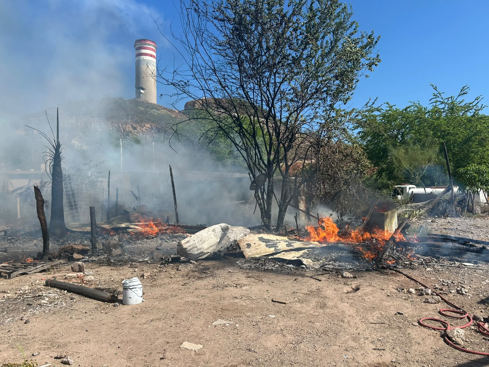 Se incendian tres viviendas en Topolobampo, Sinaloa