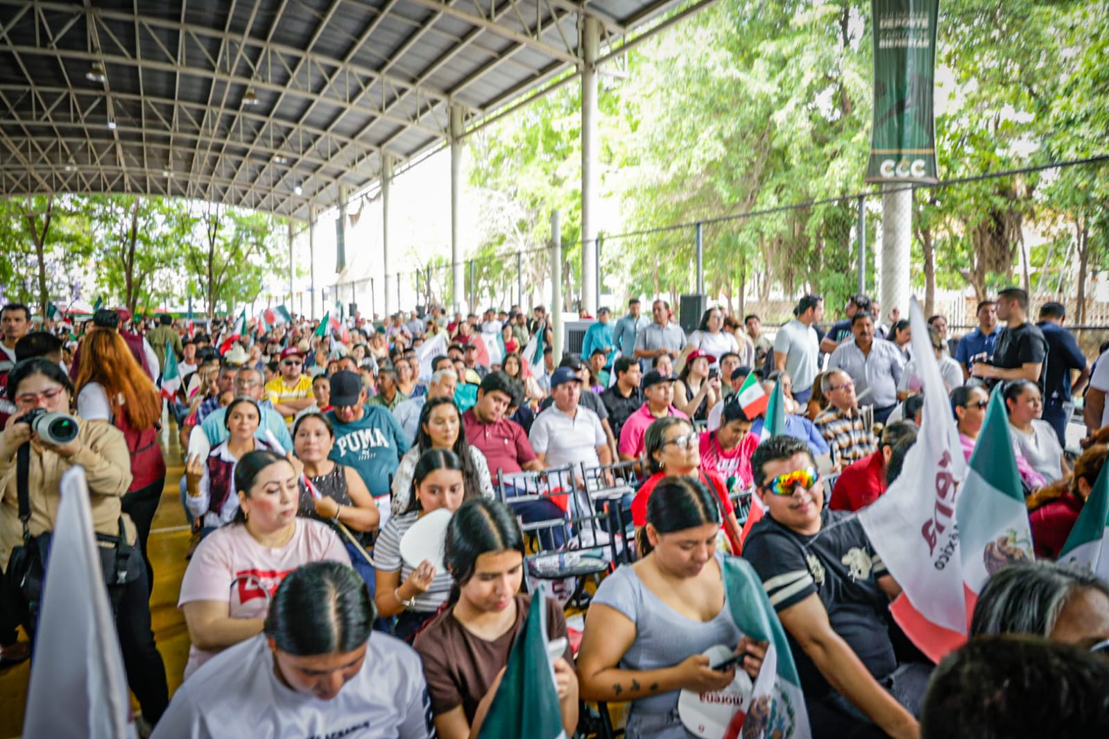 Se reúnen ocho aspirantes en Culiacán a la Coordinación de Defensa de la Transformación