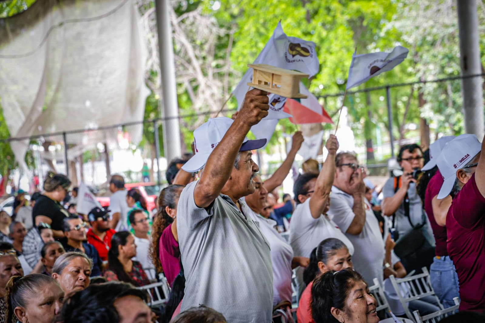 Se reúnen ocho aspirantes en Culiacán a la Coordinación de Defensa de la Transformación