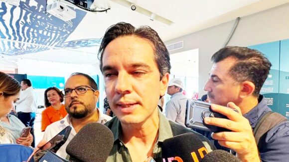 Secretaría de Economía llevará apoyos a comerciantes afectados por la inseguridad y ofrecerá créditos en Mazatlán