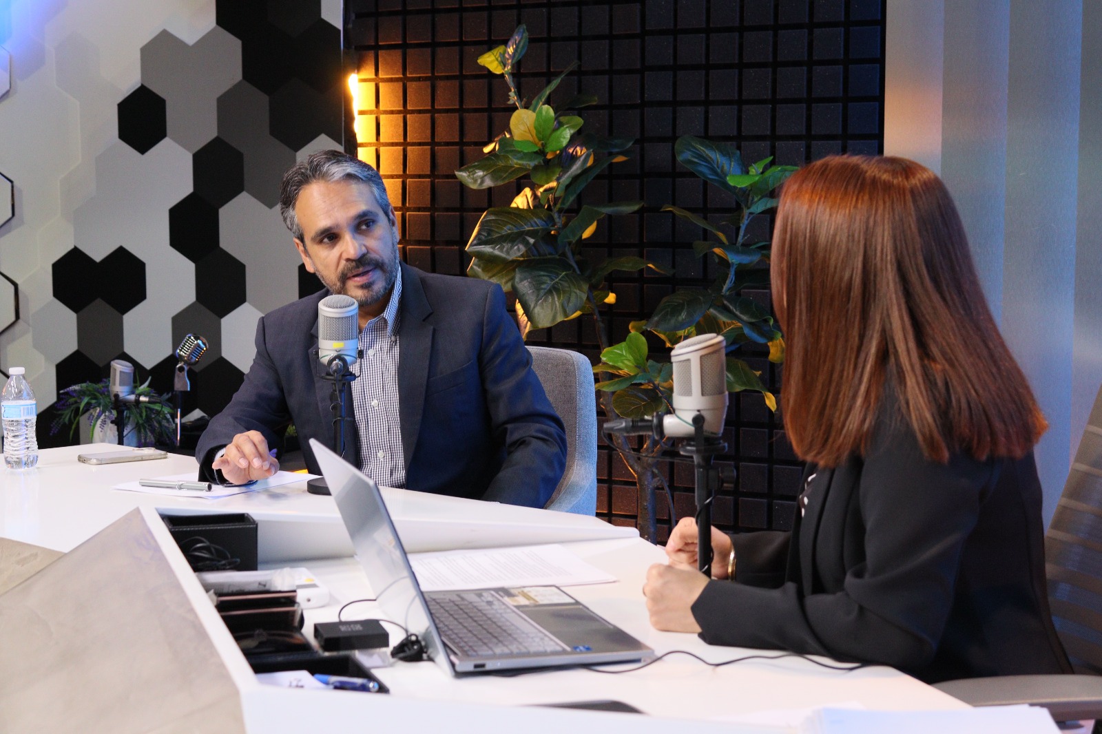 Sergio Mario Arredondo en entrevista con Los Noticieristas