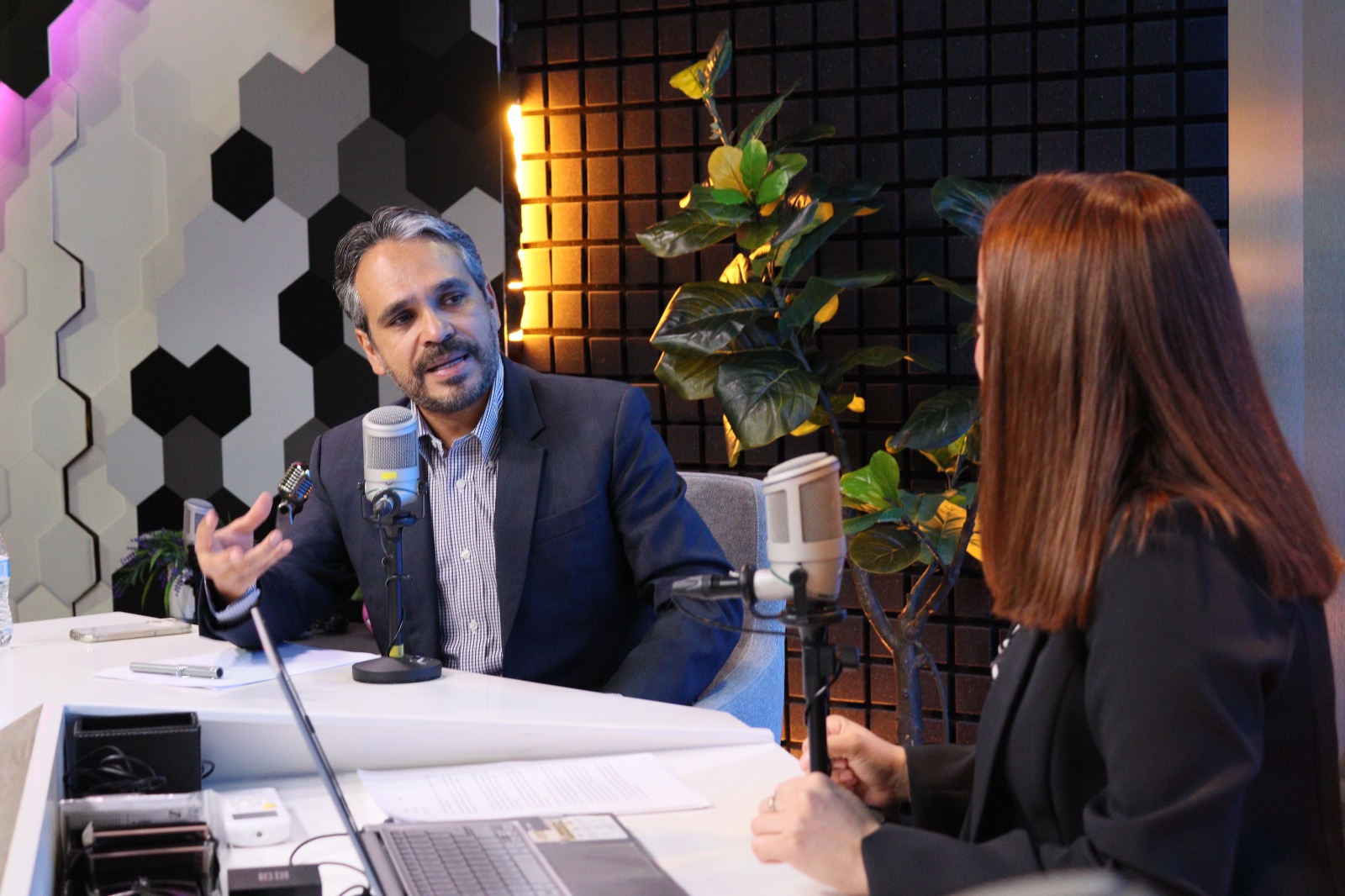Sergio Mario Arredondo en entrevista con Los Noticieristas