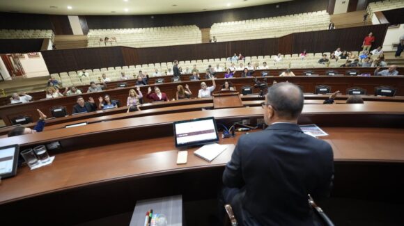 Hasta ocho años de prisión podrían recibir servidores públicos que filtren imágenes de cadáveres; Congreso de Sinaloa da primera lectura a dictamen