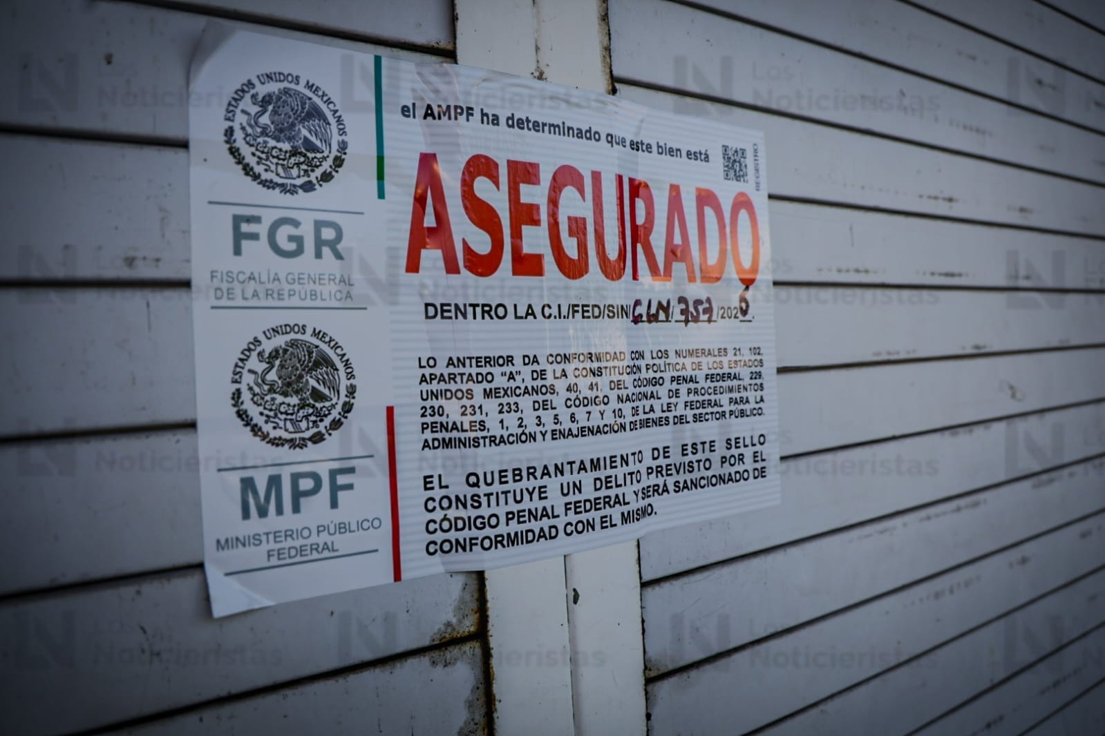 FGR asegura la tienda de importaciones Mega Sanfri en Culiacán