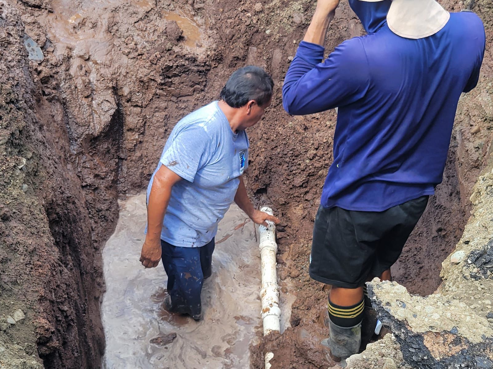 Fuga deja sin agua a Los Limones en la zona rural de Mazatlán