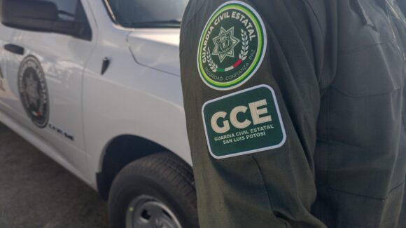 Ataque con ‘coche bomba’ deja 3 elementos de seguridad sin vida en San Luis Potosí