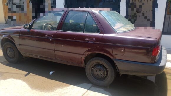 Recuperan vehículo robado y vandalizado en la colonia Montuosa, en Mazatlán, Sinaloa