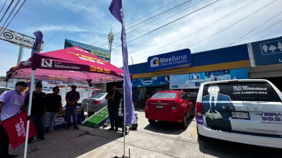 ¡La Pantalla de Campeones sigue en juego! Vibra Radio y Maxilana llevan la emoción a Mazatlán, Sinaloa con nueva activación