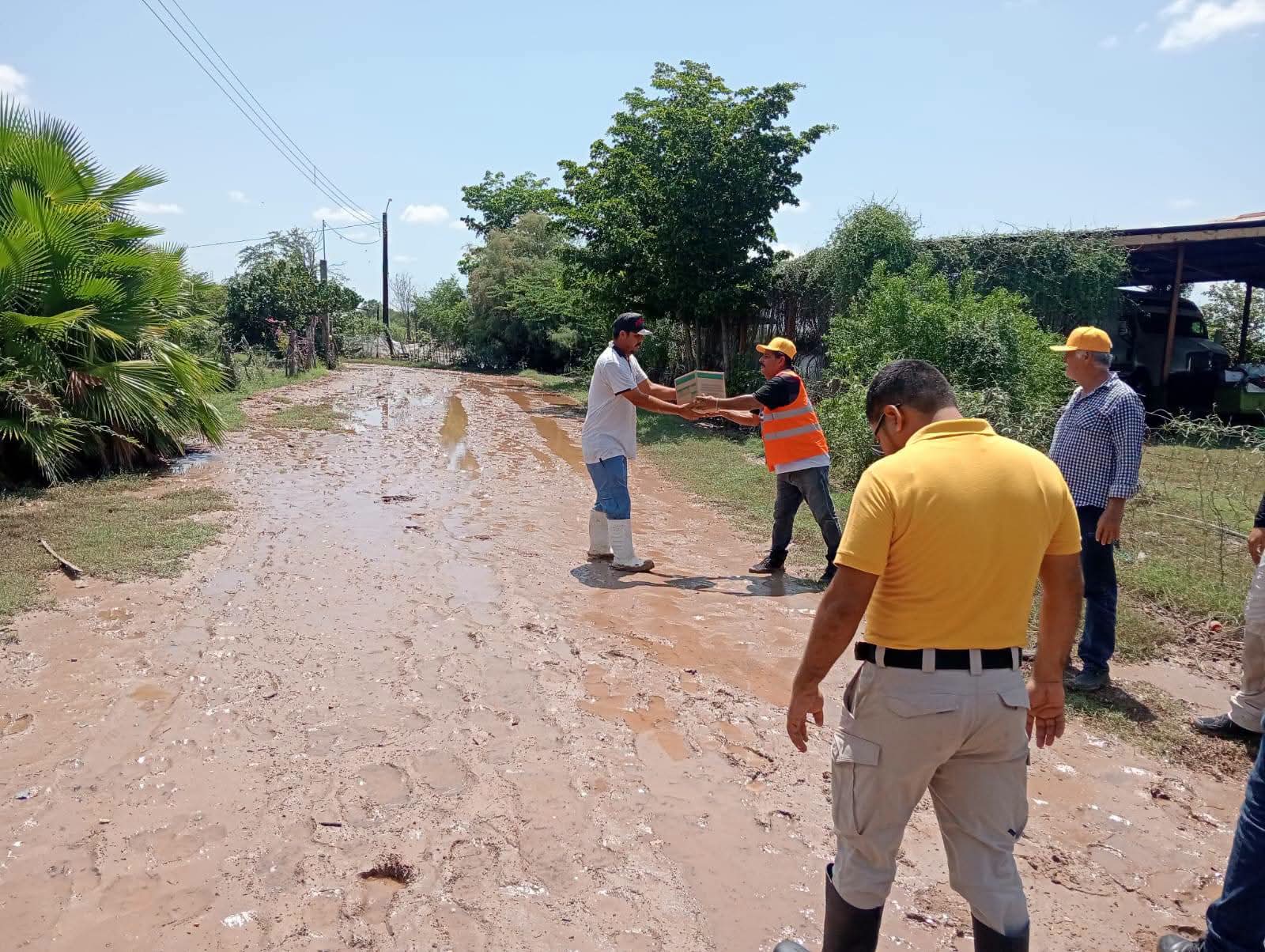 Viviendas inundadas en Guasave tras fuertes lluvias en Sinaloa