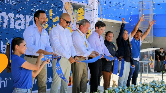 ¡Mazatlán, Sinaloa estrena Walmart! Banda, descuentos y largas filas arropan la apertura en la colonia Jaripillo