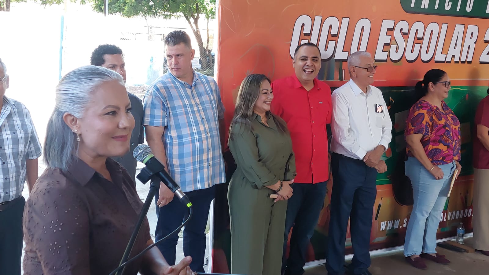 Arranque de ciclo escolar en Salvador Alvarado