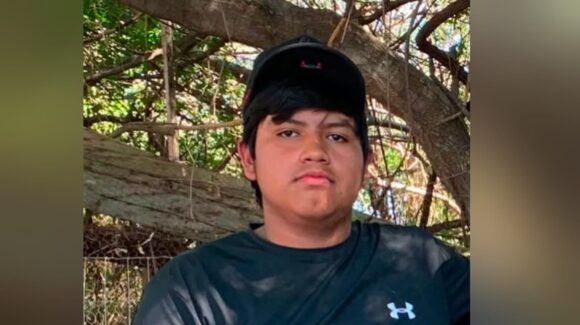 Buscan al menor Jesús Adán, desapareció mientras trabajaba en la colonia Aurora de Culiacán