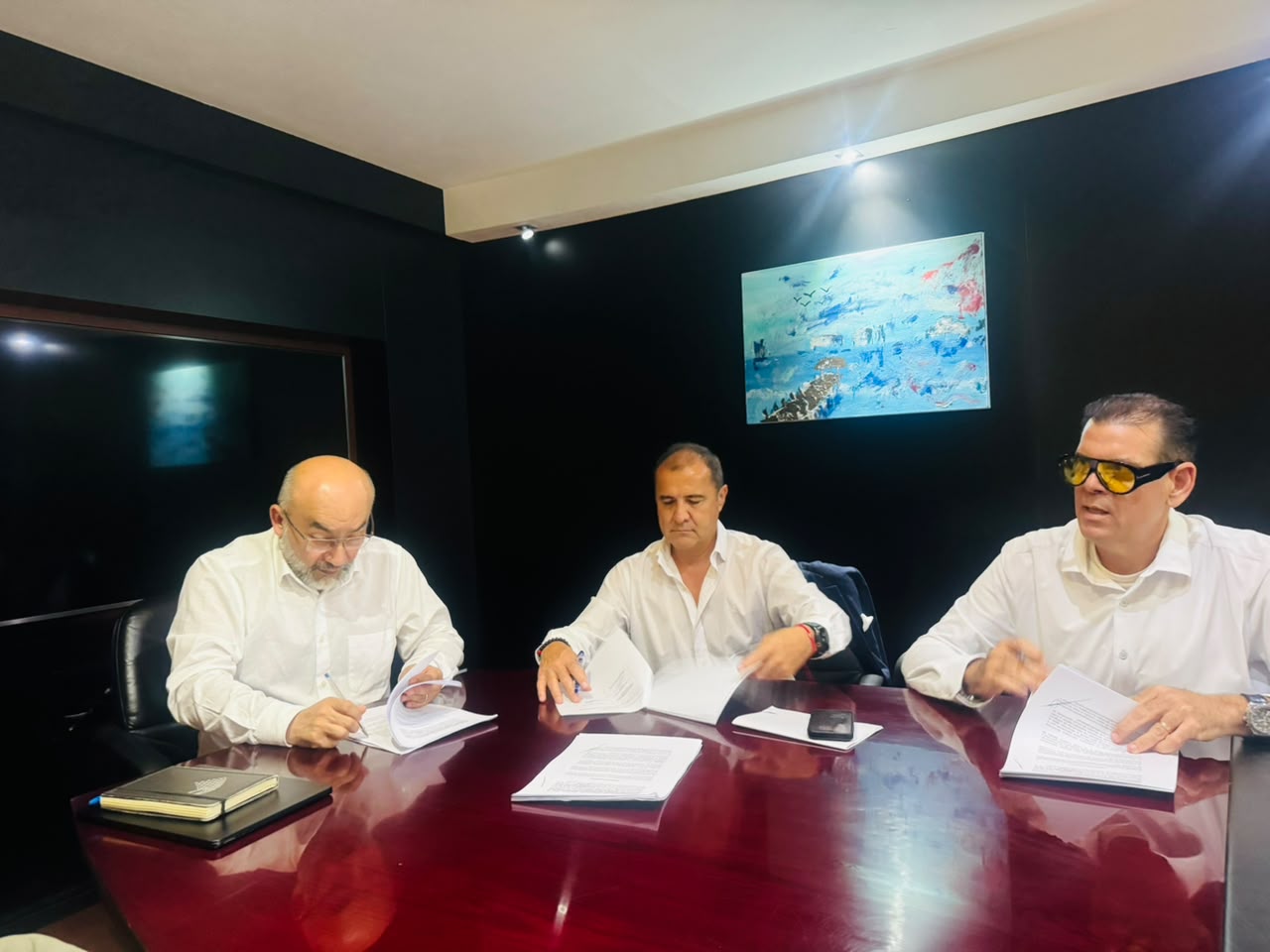 CIRTONÍA y la CIRT firman convenio para impulsar la transformación digital de la radio en México