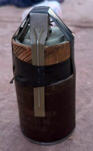 Caen dos con tres fusiles Ak-47, una granada y una camioneta en Angostura