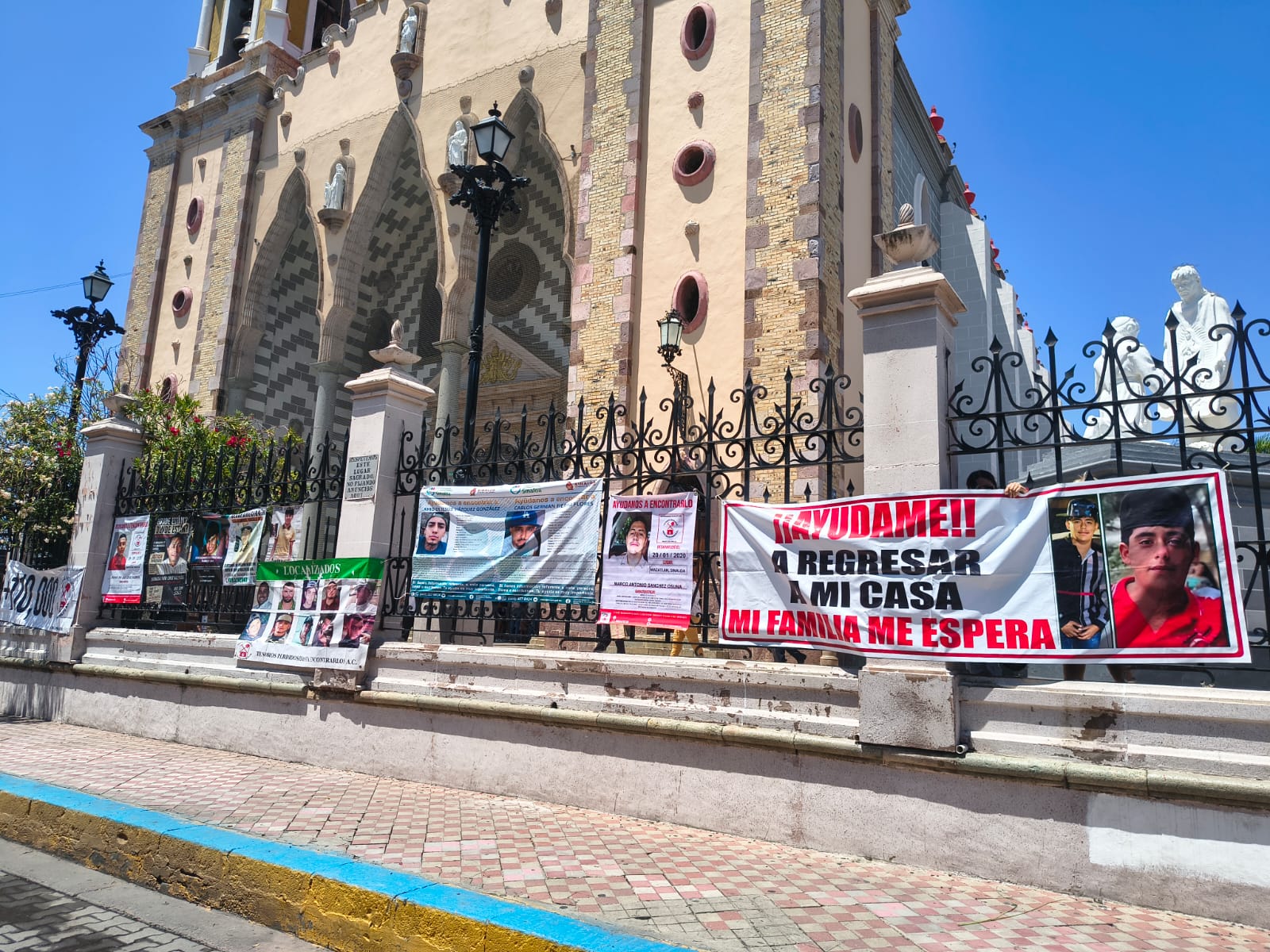 Colectivos realizan misa por desaparecidos en Mazatlán 4