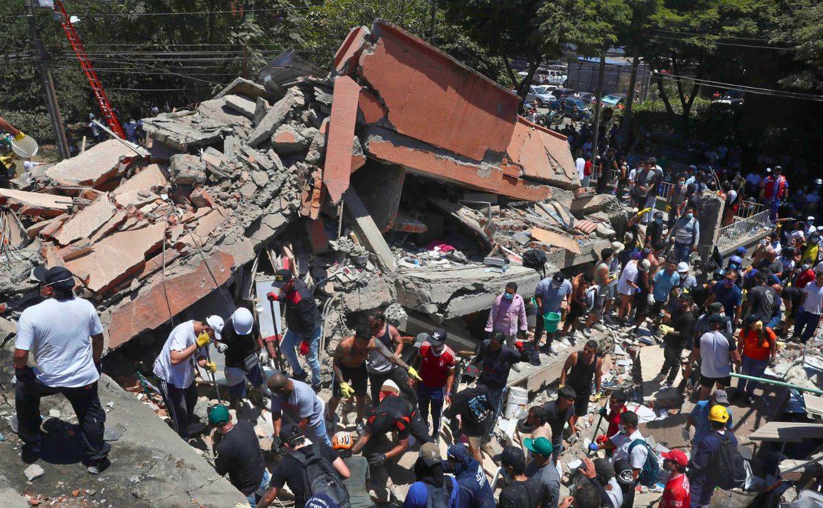 Colombia declara desastre nacional tras sismo de 7.4