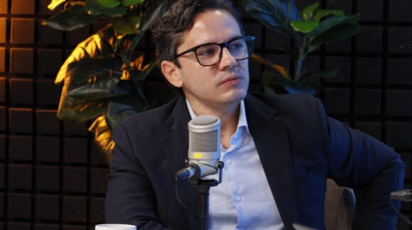 Hay signos de recuperación económica en Sinaloa, afirma el secretario Diego Aguerrebere