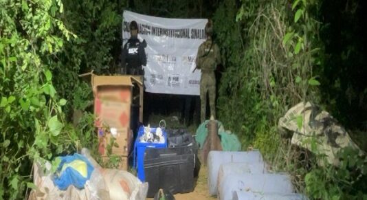 Encuentran artefactos explosivos
