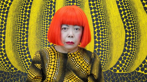 Muere Yayoi Kusama, la artista japonesa que convirtió los lunares y los espejos en un fenómeno mundial