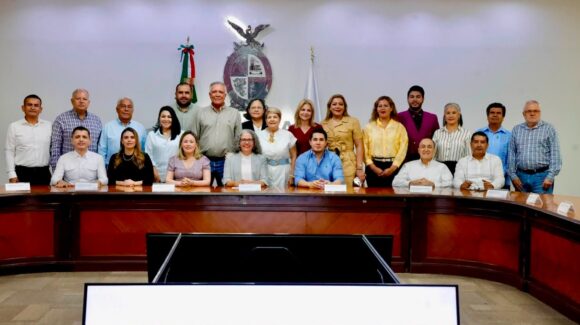 Alcaldes cierran filas con Graciela Domínguez; se reúnen con la gobernadora de Sinaloa y acuerdan mantener coordinación