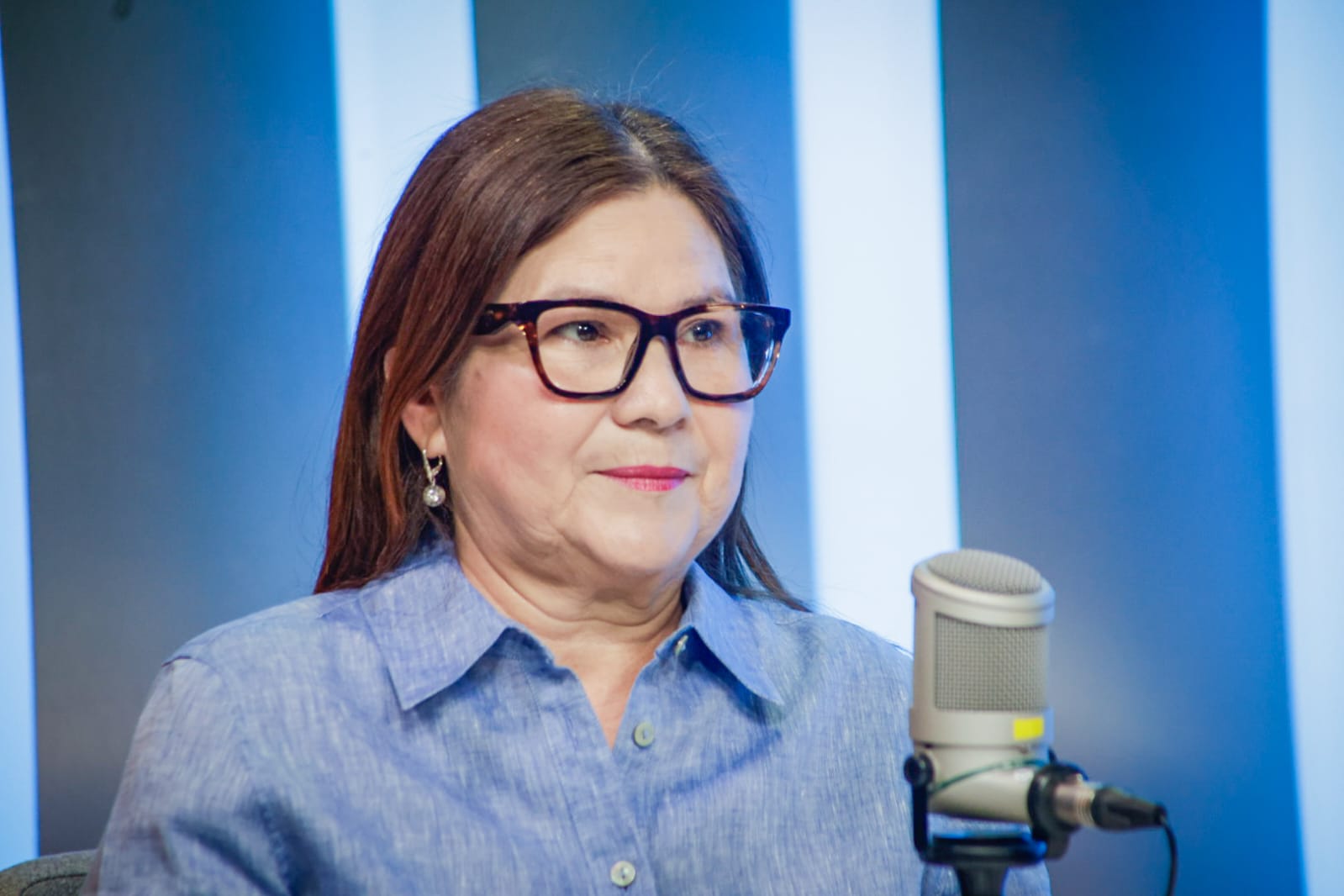 Imelda Castro Castro en entrevista en Los Noticieristas