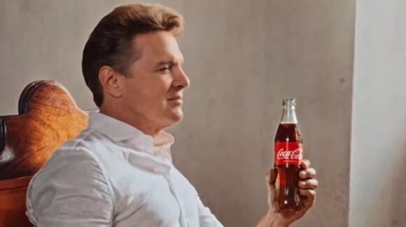Vídeo: ¡Coca-Cola trae de vuelta a Luis Miguel! Cantante reaparece en redes con emotivo mensaje para México