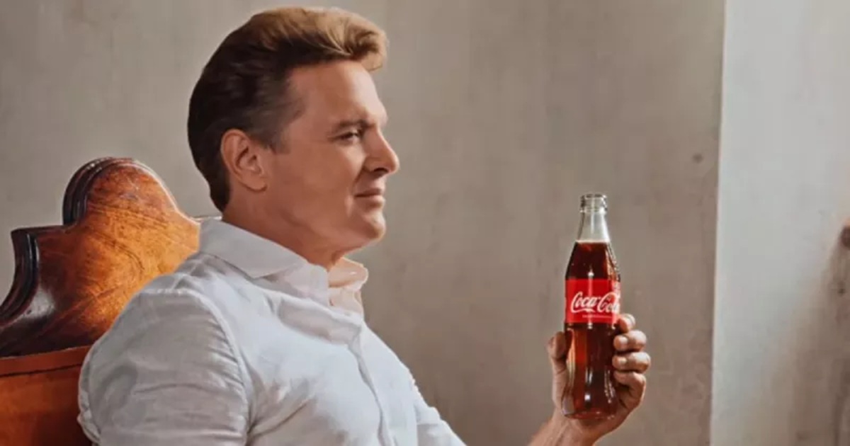 Luis Miguel reaparece en nuevo anuncio de Coca-Cola