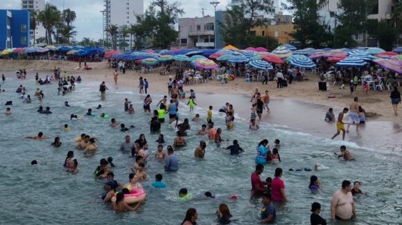 Sinaloa cierra con 1.72 millones de visitantes durante el verano 2026 y supera los 7 mil 300 millones de pesos en derrama económica: Sectur