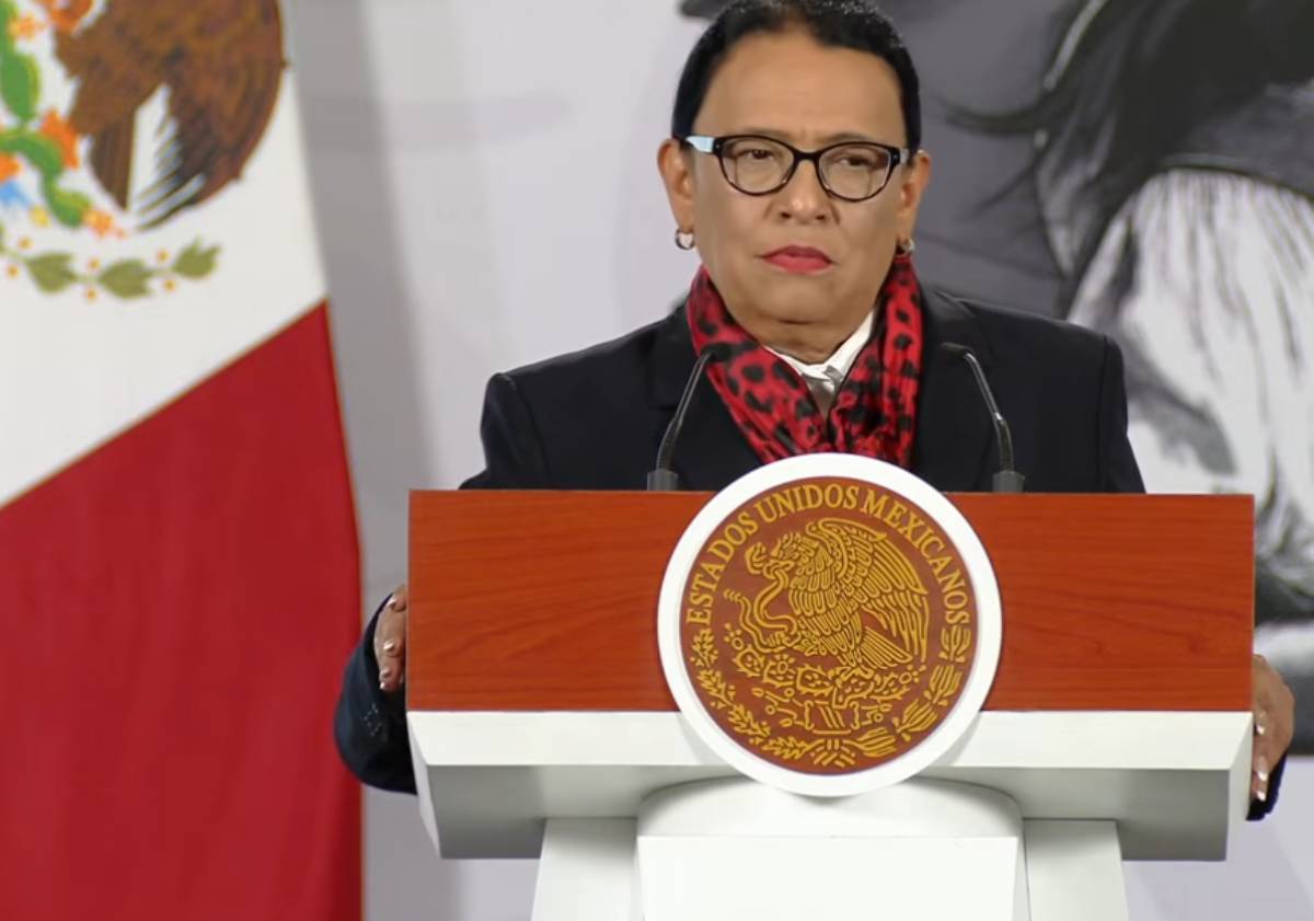 Rosa Icela Rodríguez, secretaria de Gobernación, durante la Conferencia del Pueblo, realizada en Palacio Nacional.