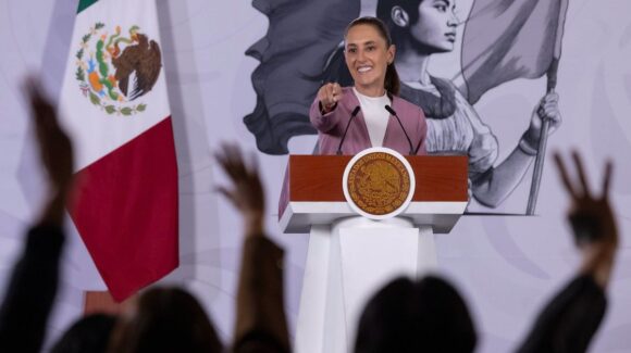 UIF recupera 5.8 millones de dólares del caso García Luna; Sheinbaum anuncia que serán destinados a escuelas
