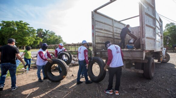 Suman más de 90 toneladas de cacharros recolectados en Guasave para prevenir el dengue