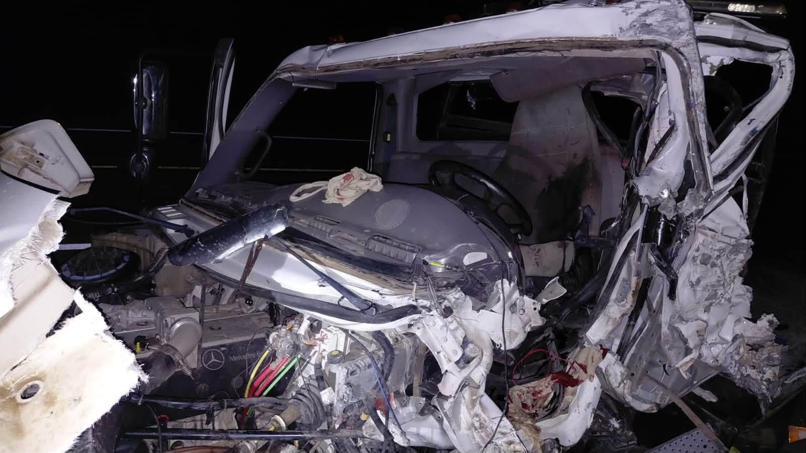 Tráiler y grua generan accidente y dejan a tres lesionados en la Mazatlán-Escuinapa