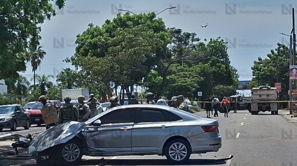 Tras persecución, detienen a hombre y le aseguran automóvil y un arma de fuego en Infonavit Solidaridad de Culiacán