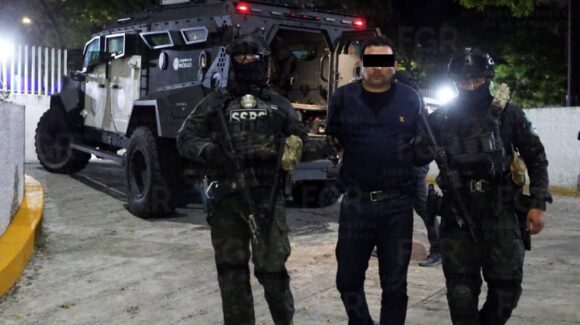 Trasladan a ‘El R1’ al penal de máxima seguridad del Altiplano