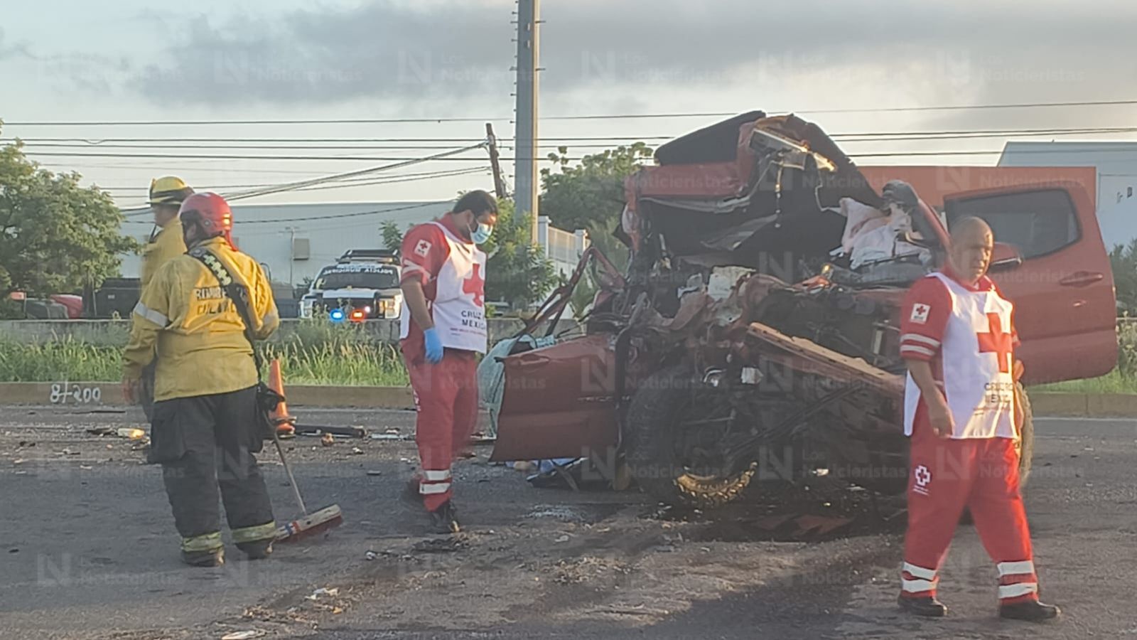Tres personas fallecidas en accidente en La Costerita en Culiacán