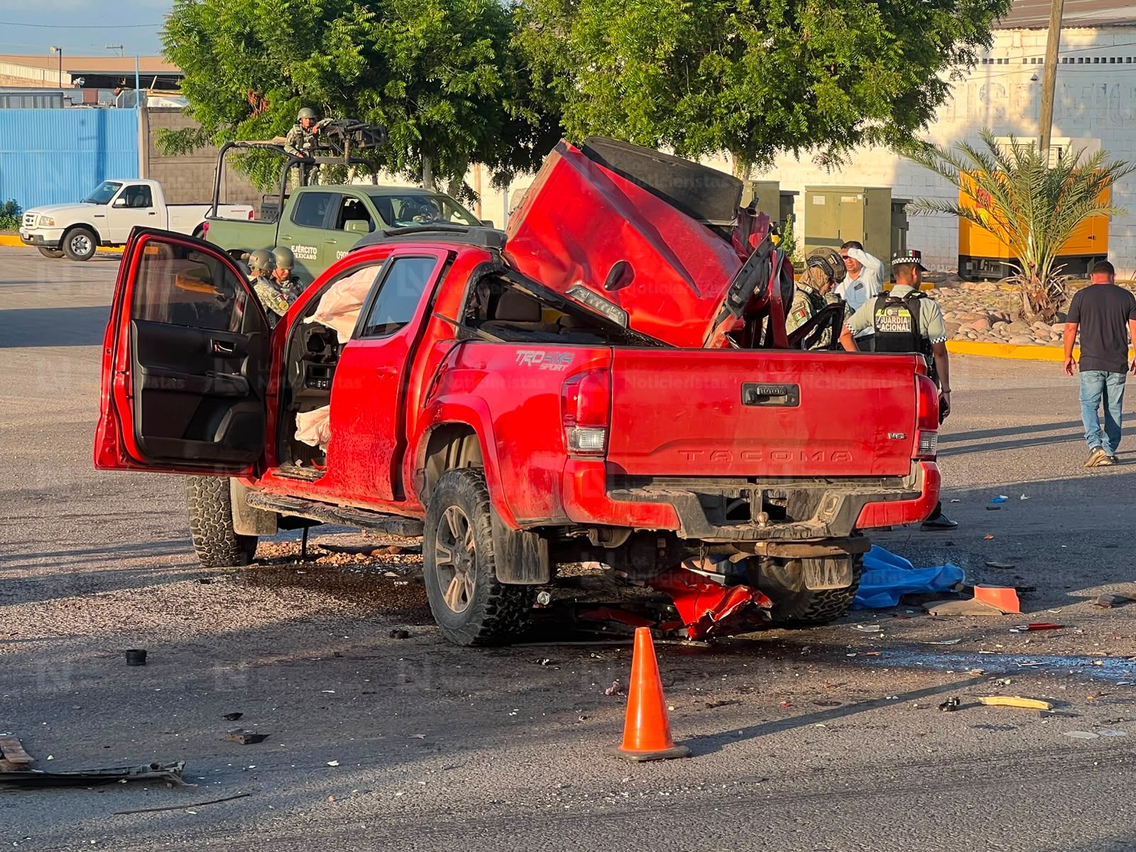Tres personas fallecidas en accidente en La Costerita en Culiacán