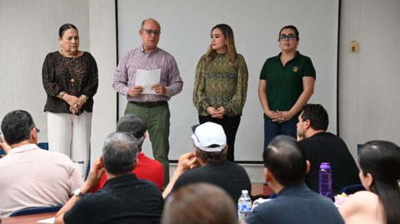 Fortalecen el Centro de Estudio de Idiomas de la UAS y Semujeres acciones para prevenir el acoso y hostigamiento sexual en el ámbito laboral