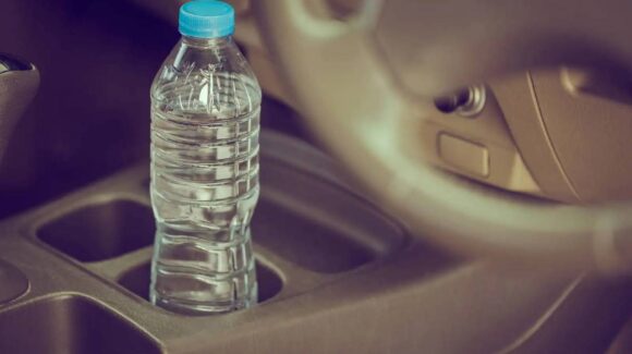 ¡Evita accidentes! No dejes estos objetos dentro del carro durante altas temperaturas